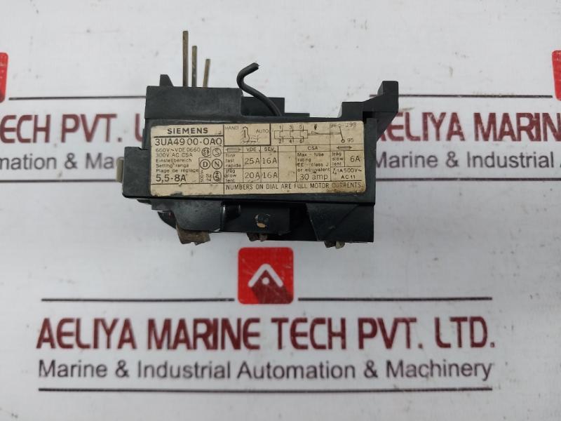 Siemens 3Ua49 00-oao Overload Relay 5,5-8A 1A 500V