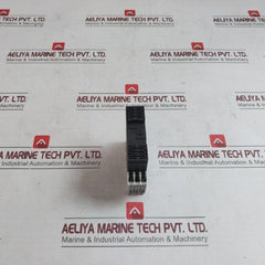 Siemens 3Ug4501-1Aw30 Sirius Analog Monitoring Relay Iec 60947-5-1 300V 4Kv