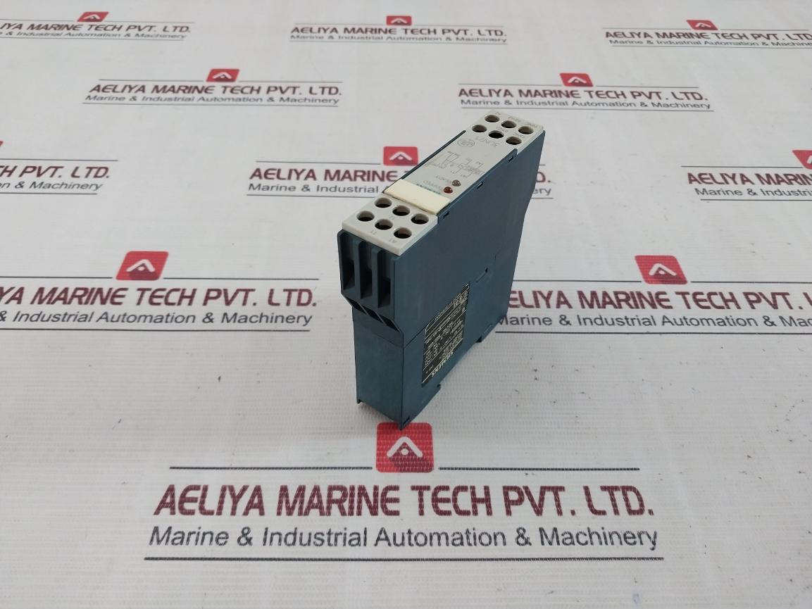Siemens 3Un2100-0An7 Ptc Thermistor Tripping Unit 3Un21 50/60Hz Typ A