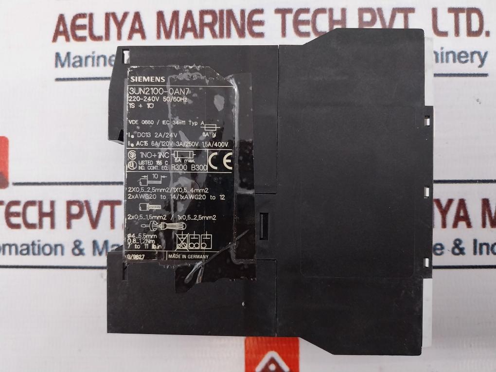 Siemens 3Un2100-0An7 Thermistor Protection Relay R300 B300