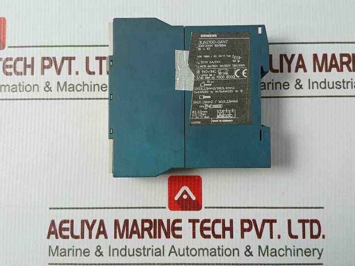 Siemens 3Un2100-0An7 Thermistor Vde 0660 50/60Hz