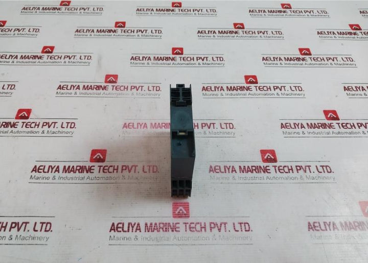Siemens 3Un2131-0Af7 Thermistor Relay 110-120V 50/60Hz 3A 220V