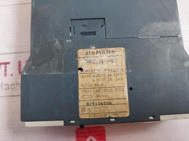 Siemens 3Un2131-0Af7 Thermistor Relay 110-120V 50/60Hz 3A 220V