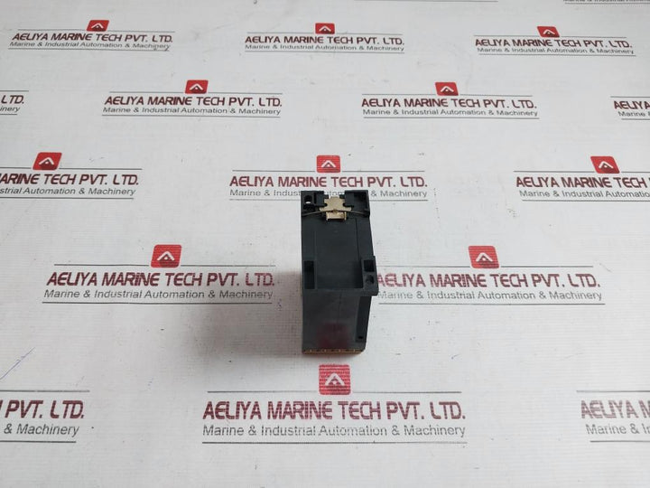 Siemens 3Un8 002 Thermal Motor Protection Unit 110V 40-60Hz
