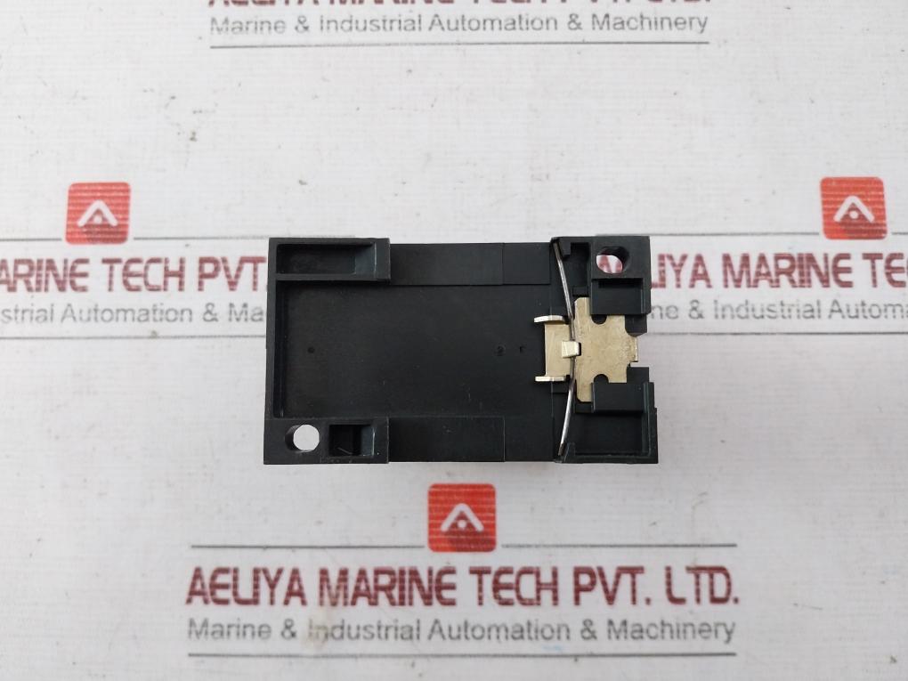 Siemens 3Un8 002 Thermal Motor Protection Unit 110V 40-60Hz 250V 0,2Amp 250Vdc