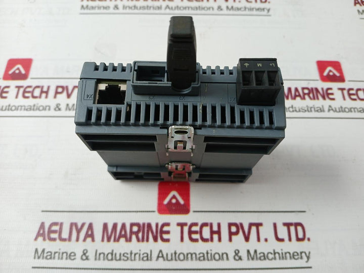 Siemens 3Va9987-0Ta20 Data Concentrator Com100 24 Vdc 8W