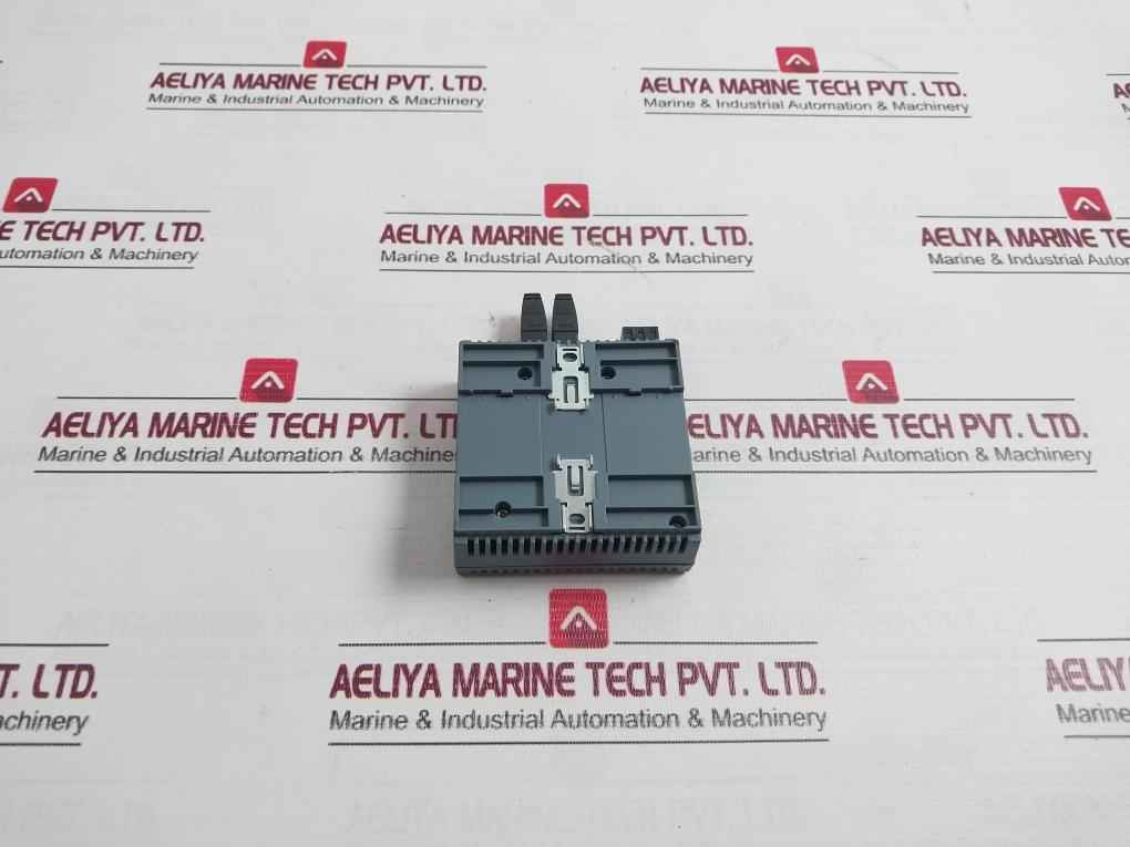 Siemens 3Va9987-0Ta20 Data Concentrator Com100 Accessory 24V 8W