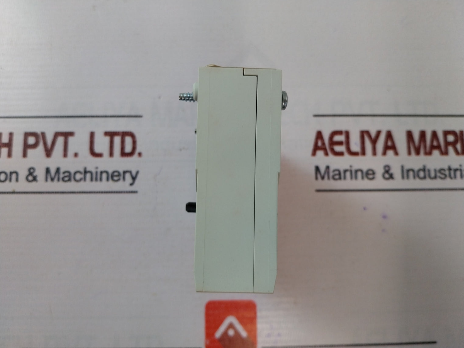 Siemens 3Vf9221-1Jv10 Auxiliary Switch/ Shunt Trip 50/60Hz 380-415 Ac