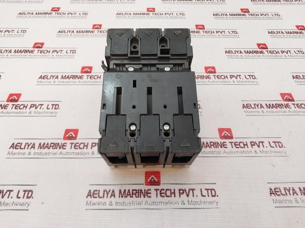 Siemens 3Vl1710-1Dd36-0Aa0 Circuit Breaker 50/60Hz