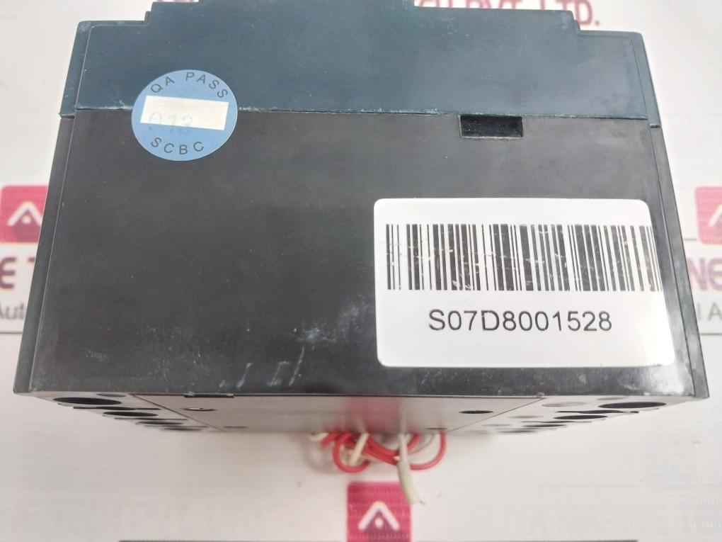 Siemens 3Vt8110-1Aa04-2Ga2 3Vt Molded-case Circuit Breaker Vt100 500 Vac 100A