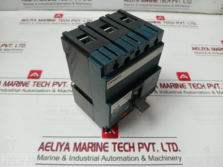 Siemens 3Vt8203-1Ba03-0Aa2 3-pole Molded Case Circuit-breaker 500Vac 50/60Hz