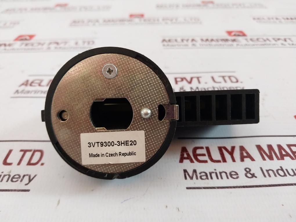 Siemens 3Vt9300-3He20 Rotary Handle With Lock, Black Lever Vt250, Vt630