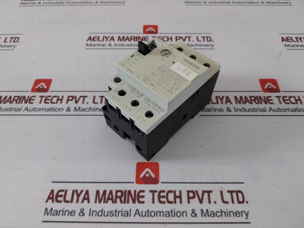 Siemens 3Vu1300-1Me00 Circuit-breaker 600 Vac 50/60 Hz Vde 0660 6 Kv