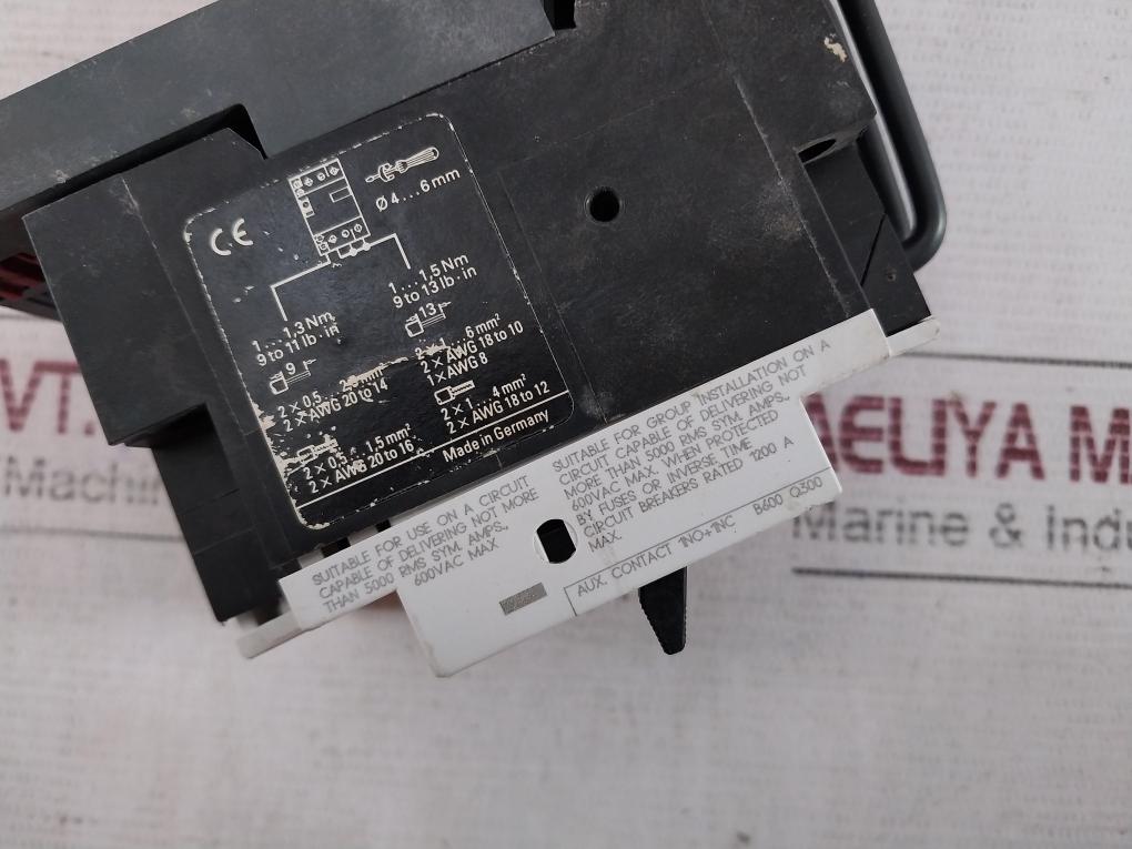 Siemens 3Vu1300-1Mf00 Motor Protector Circuit Breaker 3 Pole 0.6–1A 600Vac