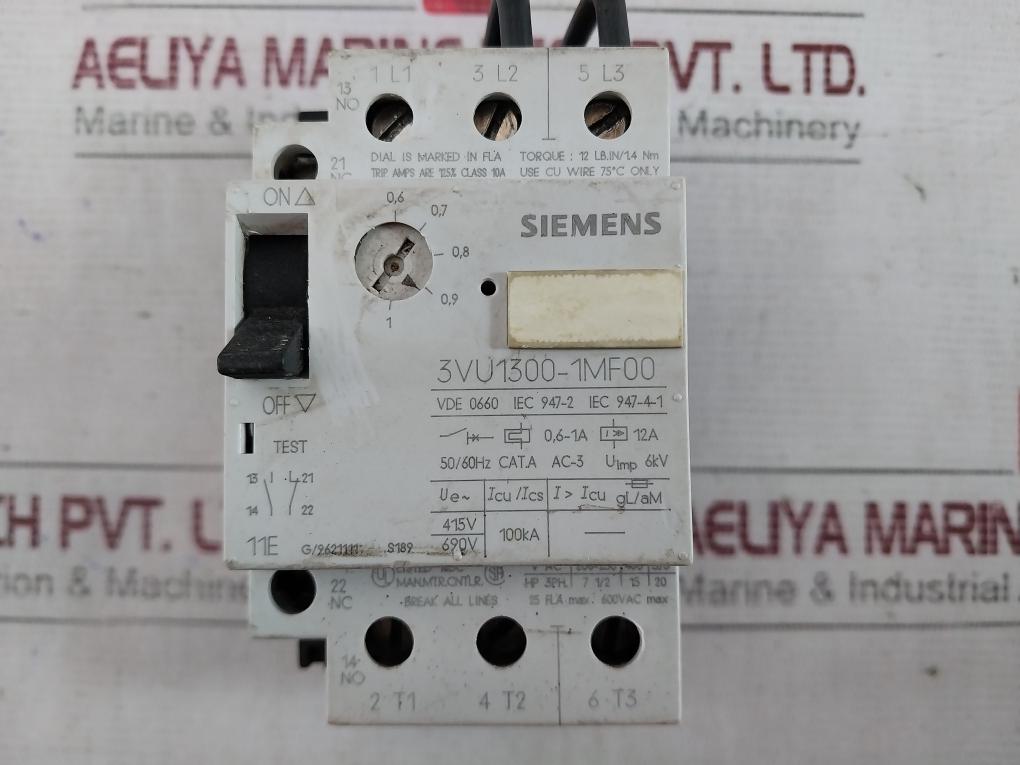 Siemens 3Vu1300-1Mf00 Motor Protector Circuit Breaker 3 Pole 0.6–1A 600Vac