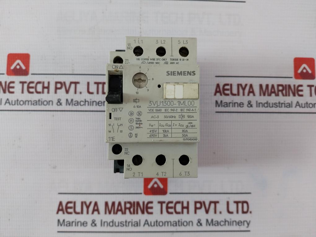Siemens 3Vu1300-1Ml00 Motor Protection Circuit Breaker Vde 0660 120A 50/60 Hz