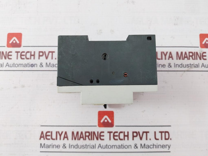 Siemens 3Vu1300-1Ml00 Motor Protection Circuit Breaker Vde 0660 120A 50/60 Hz