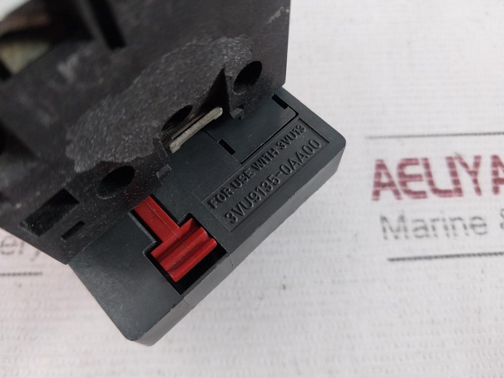 Siemens 3Vu1300-1Mn00 Motor Protector Circuit Breaker 14-20A 600Vac 25Fla