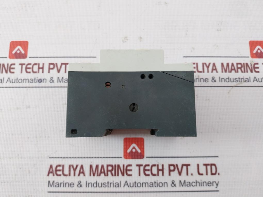 Siemens 3Vu1300-1Mp00 Circuit-breaker 300A Vde 0660 50/60Hz 600 Vac 18–25 A