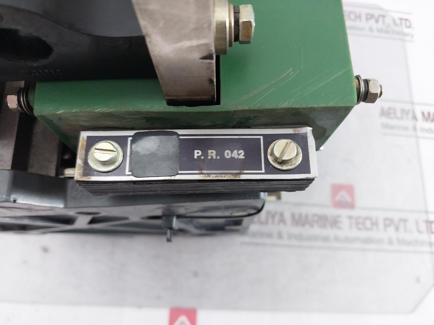 Siemens 3Wb1561 0Jb05 0Aa1 Air Circuit Breaker (Part Only)