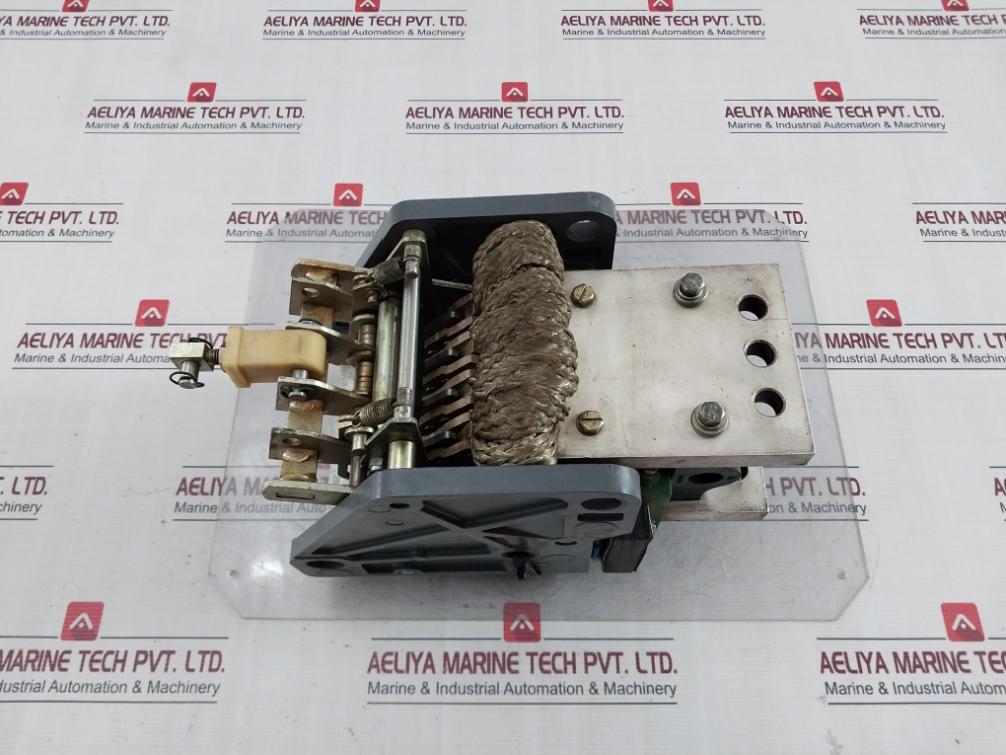 Siemens 3Wb1561 0Jb05 0Aa1 Air Circuit Breaker (Part Only)