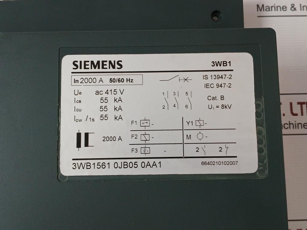 Siemens 3Wb1561 0Jb05 0Aa1 Panel Cover 2000A 50/60Hz 55 Ka Cat. B