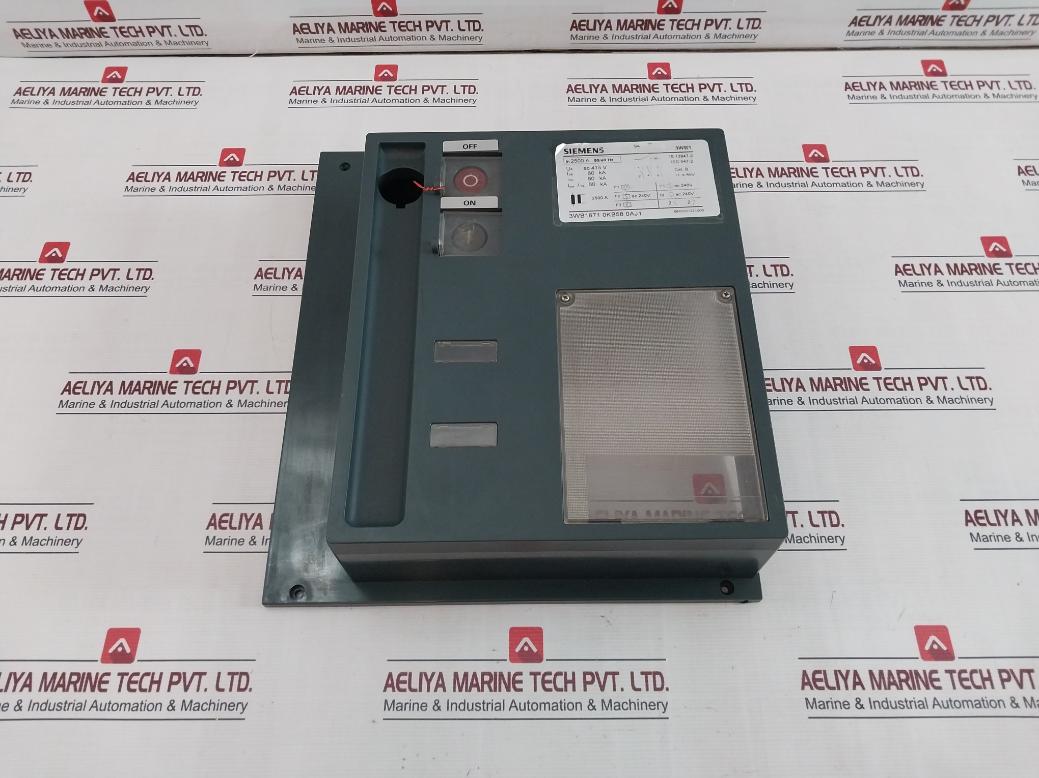 Siemens 3Wb1671 0Kb58 0Aj1 Panel Cover Iec 947-2 50/60Hz 2500A