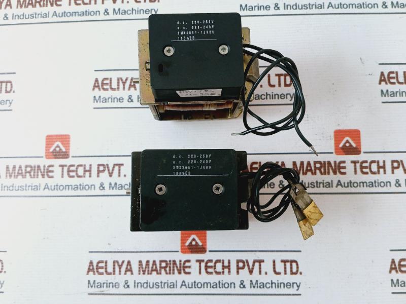 Siemens 3Wx3651-1Jk00 Shunt Release For Switch 3Wn6 D.C.220-250V 220-240V Ac