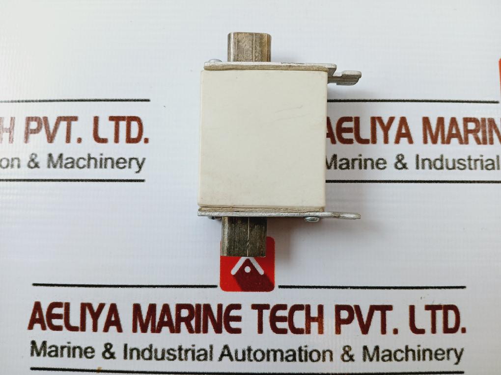 Siemens 3NA3 812-7Y LV HRC Fuse Element NH00 32A 550V~/120kA