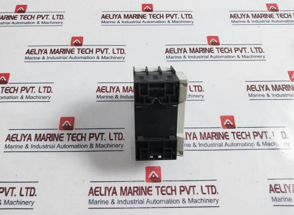 Siemens 3rv1021-4ba10 Circuit Breaker With Auxiliary Switch 690v Iec 60947