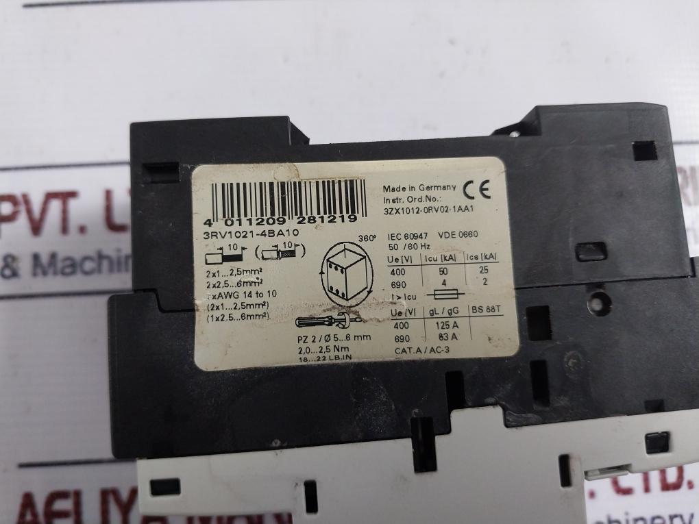 Siemens 3rv1021-4ba10 Circuit Breaker With Auxiliary Switch