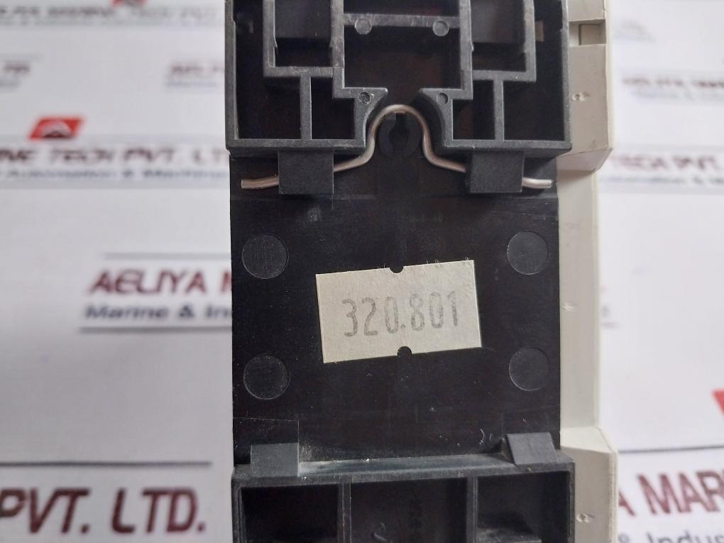 Siemens 3rv1021-4ba10 Circuit Breaker With Auxiliary Switch