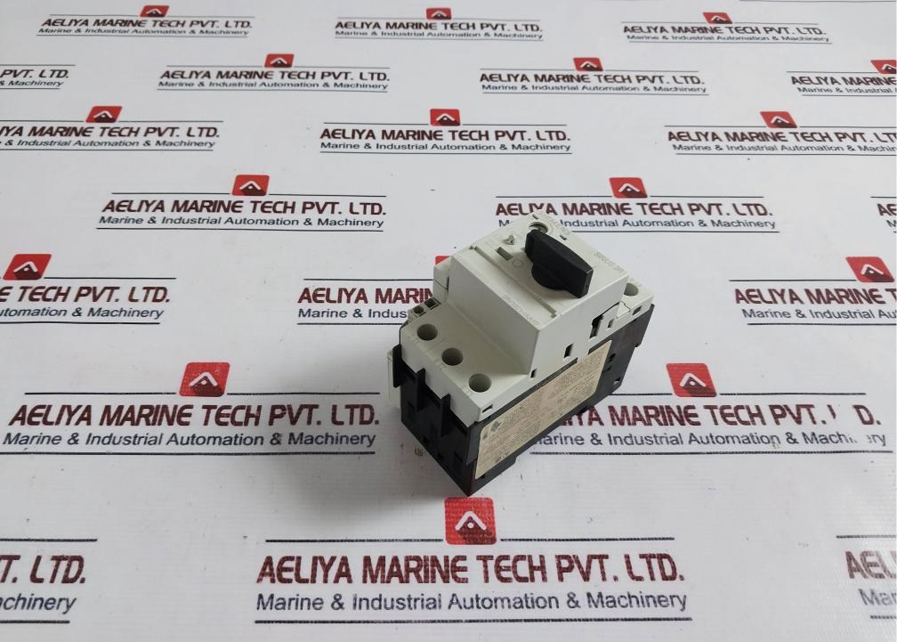 Siemens 3rv1021-4ba10 Circuit Breaker With Auxiliary Switch 75°c