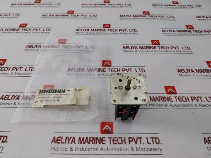 Siemens 3ST1207-2BE01 Control Switch for Motor 10A 600VAC