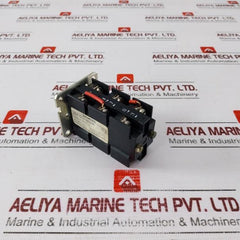 Siemens 3ST1207-2BE01 Control Switch for Motor 10A 600VAC