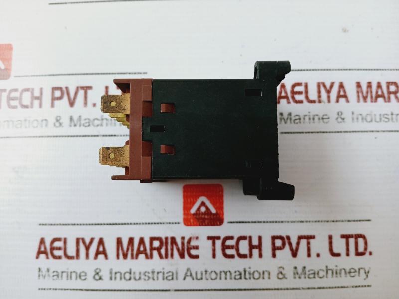 Siemens 3tf2001-3al2 Contactor 3-pole 16a 300v