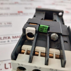 Siemens 3tf3100-0b Contactor W/ Auxiliary Switch Block 3tx4010-2a 22a 500v~