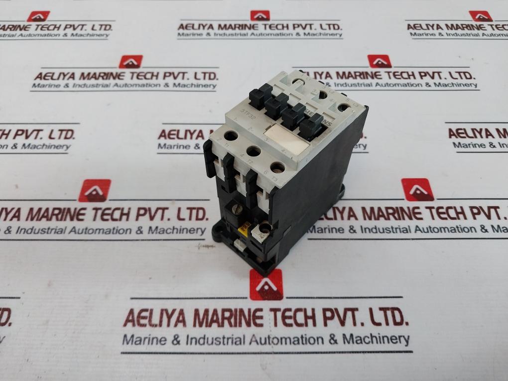 Siemens 3TF32 00-0A Air Break (Power) Contactor 30A 660v~ 50/60hz