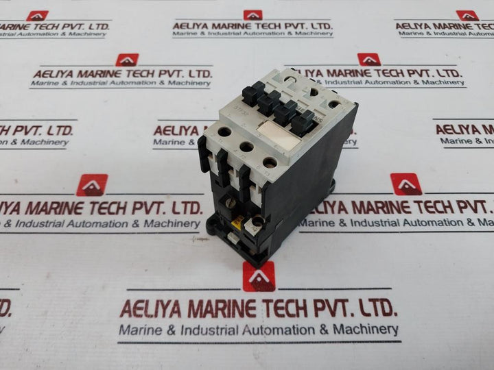 Siemens 3TF32 00-0A Air Break (Power) Contactor 30A 660v~ 50/60hz
