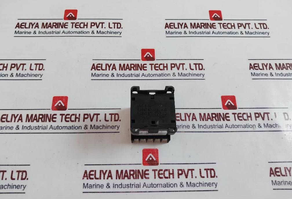 Siemens 3th2022-0af0 Contactor Relay 110v 50hz 132v 60hz