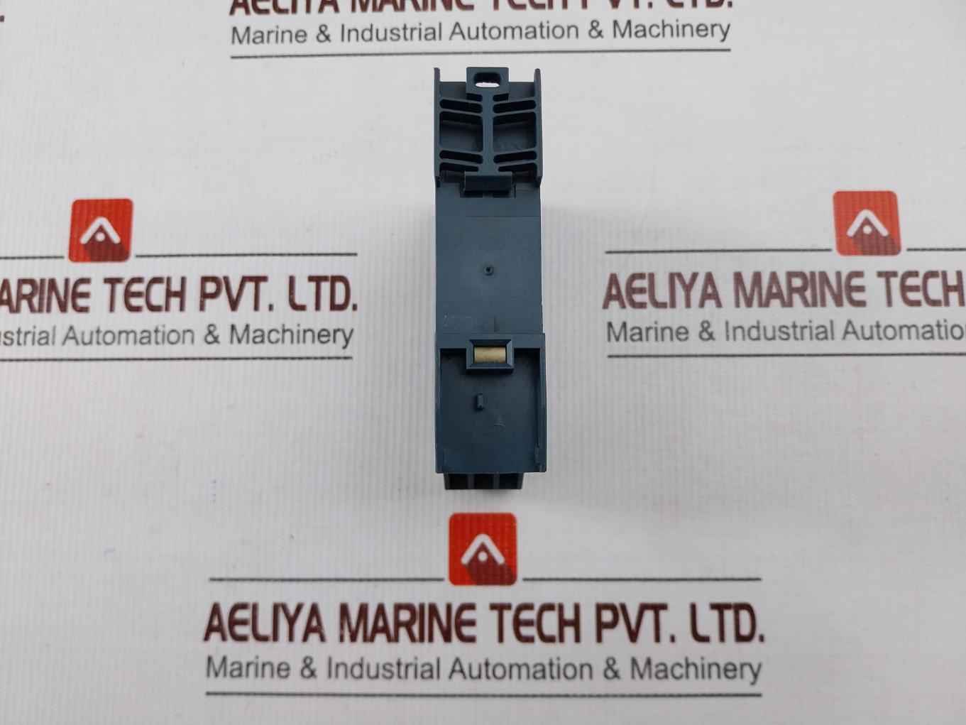 Siemens 3un2100-0an7 Thermistor Motor Protection Relay 220–240v 50/60hz