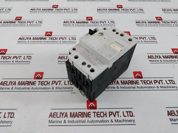 Siemens 3vu1600-1ml00 Circuit-breaker Cat. A 6-10a 600vac 50/60hz