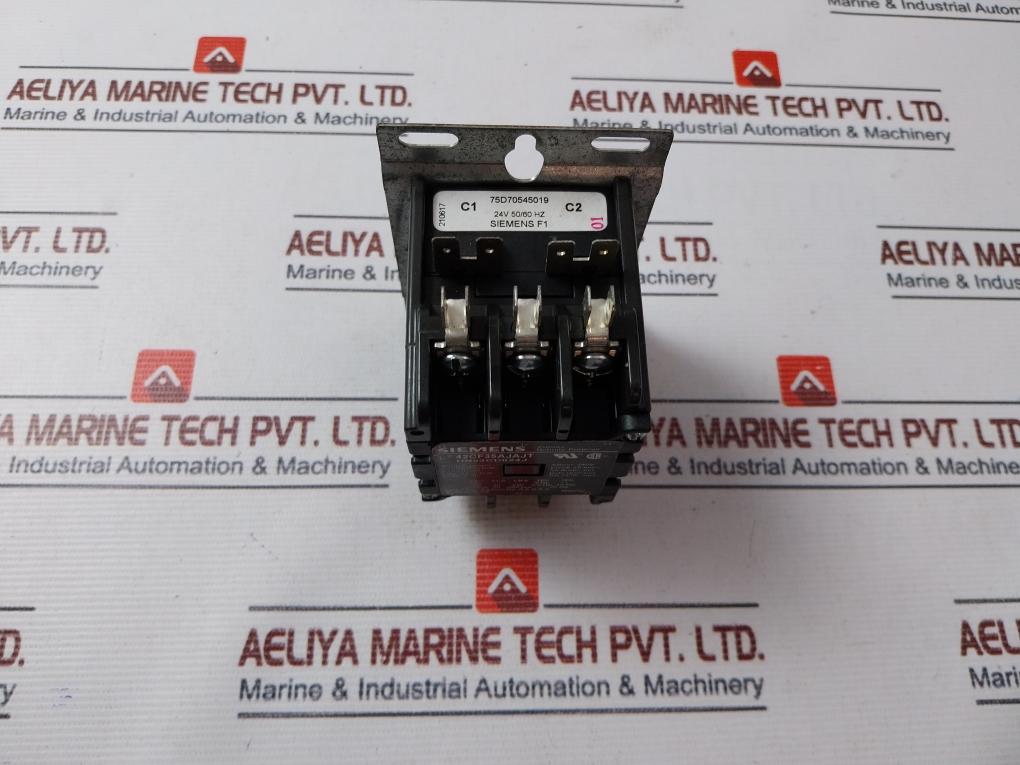 Siemens 42Cf35Ajajt 3 Pole Contactor Hn-53Cd-024