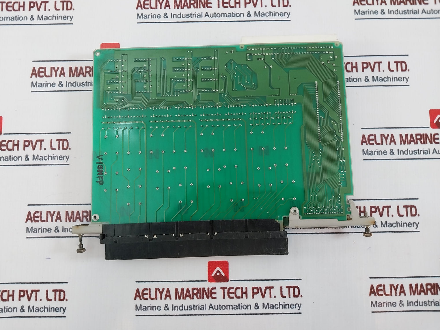 Siemens 505-6660 Power Supply 220Vac + Remote Base Controller + 7X 8Ch Output Analog + 6X 1/2A Dc Output + 3X 24Vdc Input