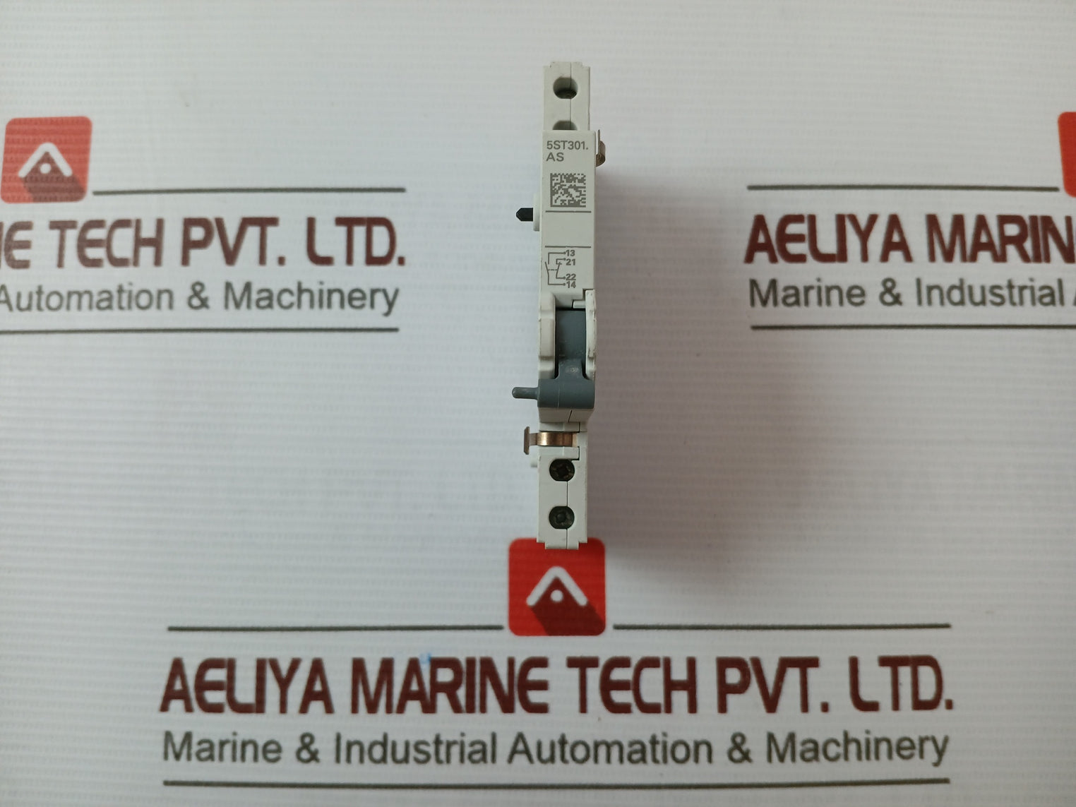 SIEMENS 5ST3010 Auxiliary Circuit Switch 440V 16A 125200E71 60/75C
