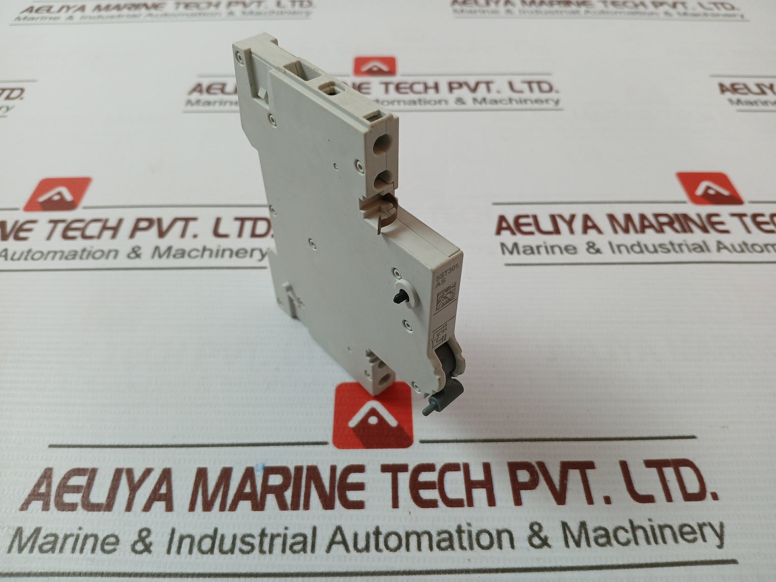 SIEMENS 5ST3010 Auxiliary Circuit Switch 440V 16A 125200E71 60/75C