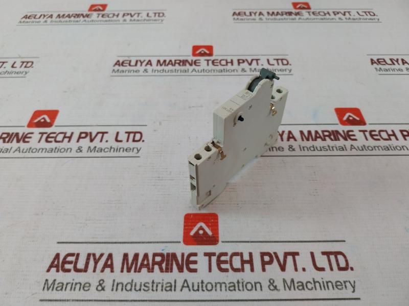 Siemens 5St3010 Auxiliary Circuit Switch Iec/En 60947-5-1 4 001869 187402