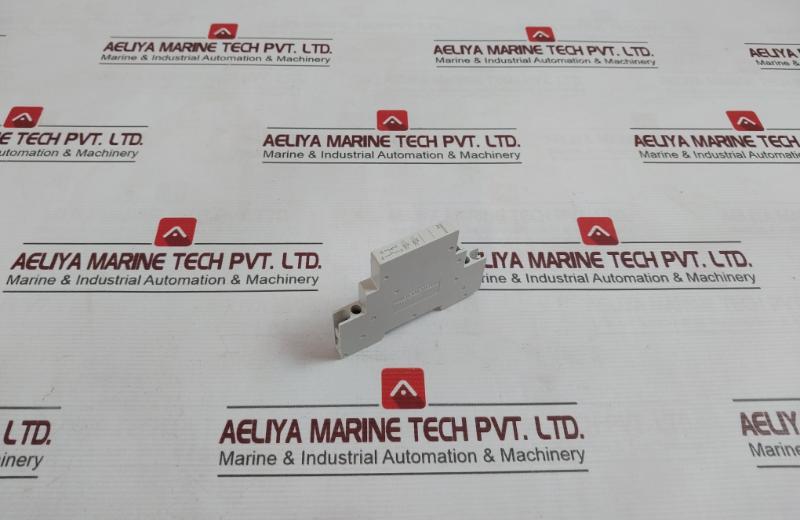 Siemens 5Sw3300 Auxiliary Circuit Switch 6A 230V 1A 220V 1No+1Nc