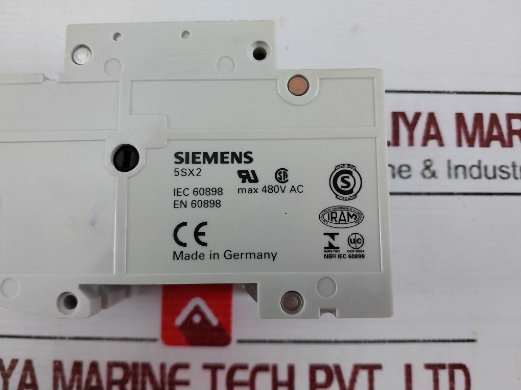 Siemens 5Sx22 Circuit Breaker 1.6A Max 480V Ac