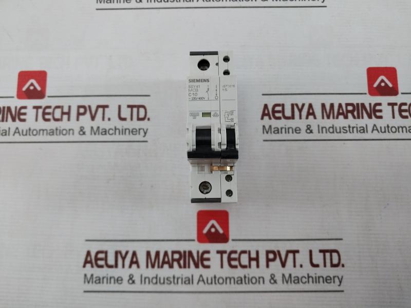Siemens 5Sy4110-7 Auxiliary Circuit Breaker C10102J114208 230/400V